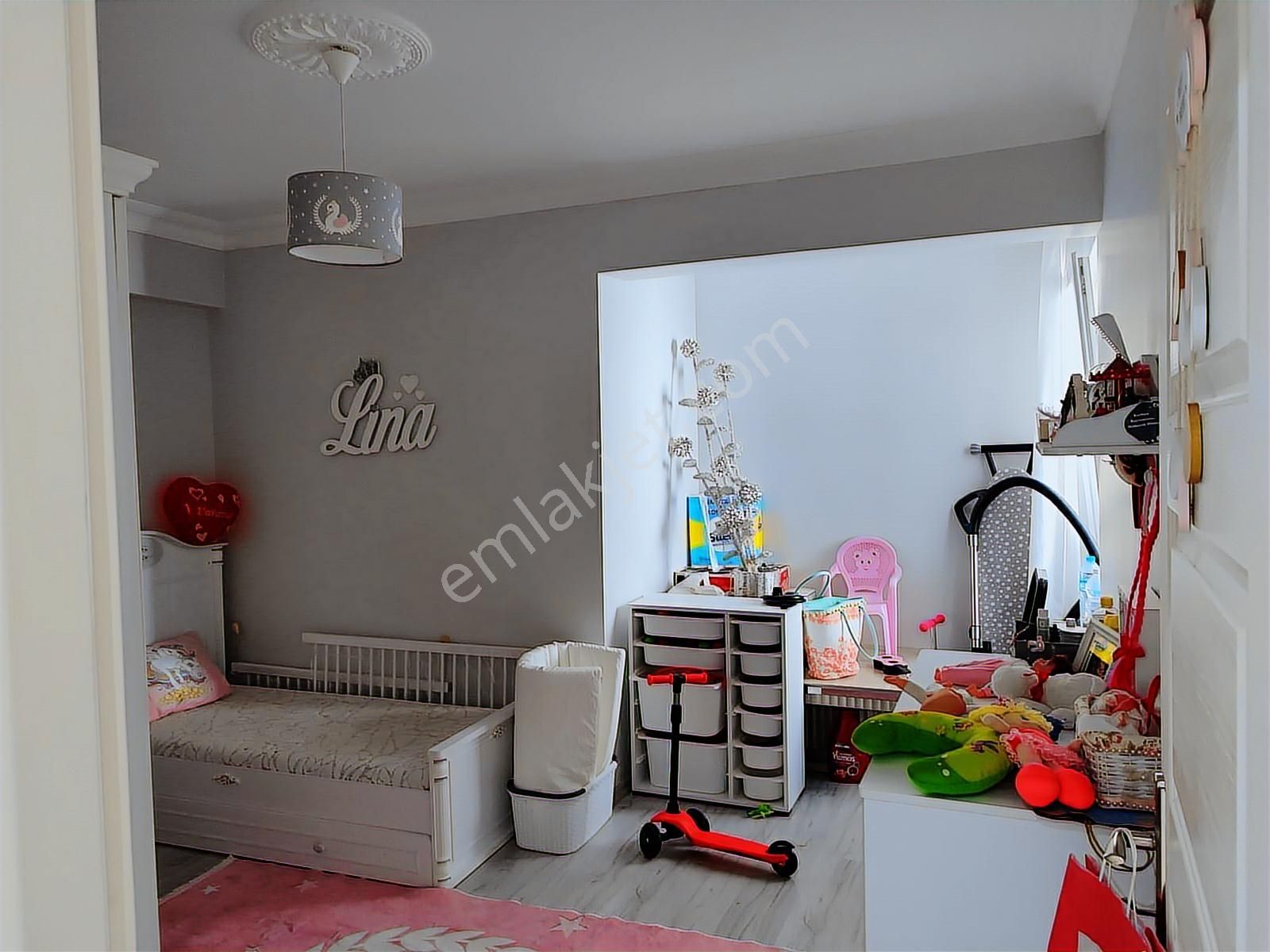 Acil Satılık 3+1 Daire Cumhuriyet Mahallesinde - Görsel 8