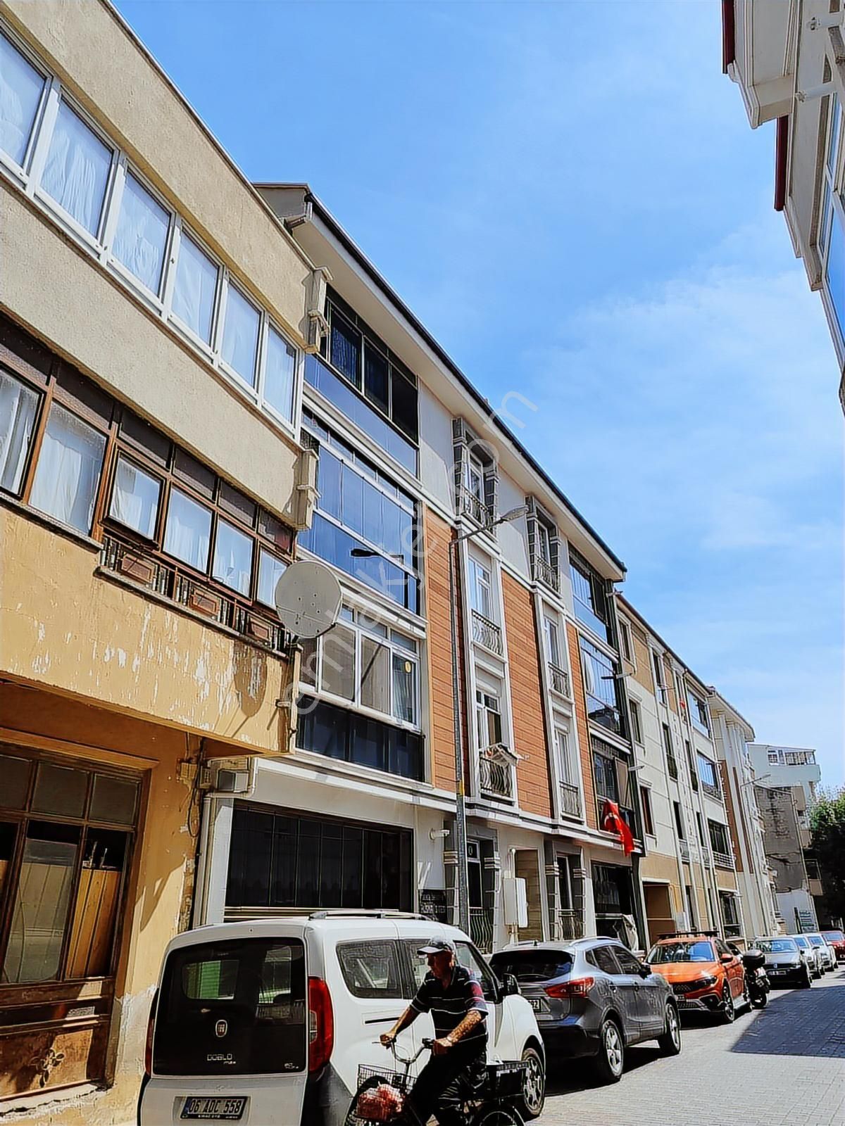 Acil Satılık 3+1 Daire Cumhuriyet Mahallesinde - Görsel 17