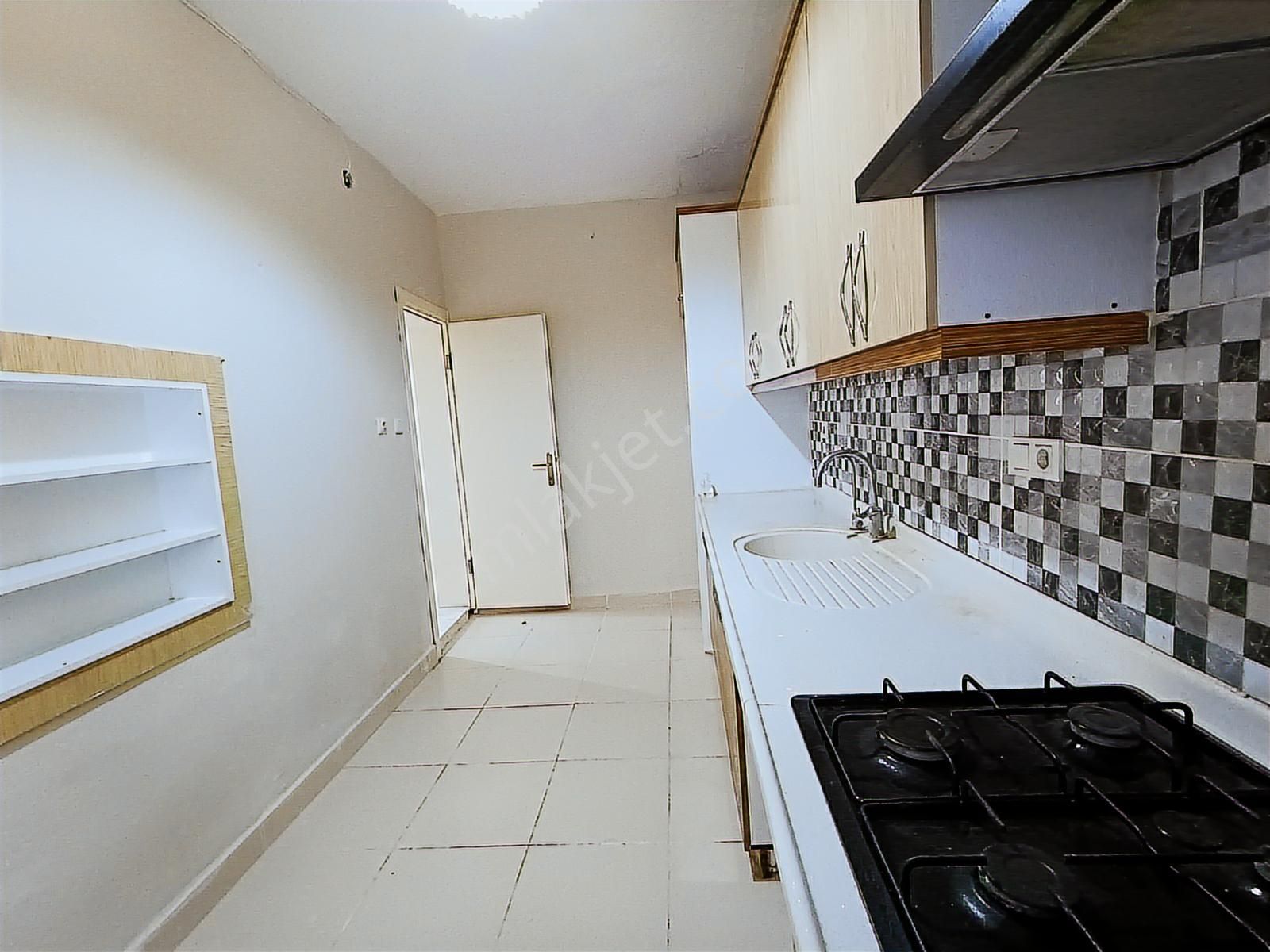 Yenicami Mah. Egemed Hastanesine Yakın 90 M2 Satılık 2+1 Daire - Görsel 8