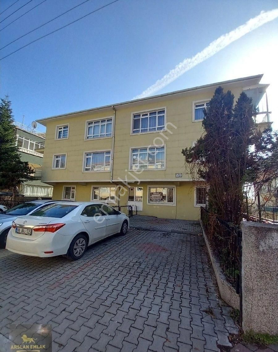 Arslan Gayrimenkul Den Keçiören Pınarbaşı Mah Alan Sokakta 3+1 Kiralık Giriş Katta Daire - Görsel 9