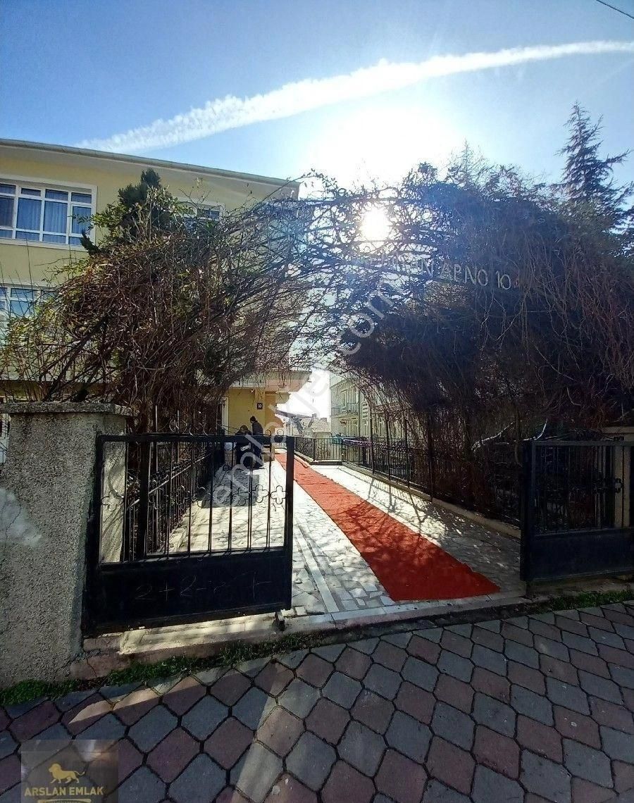 Arslan Gayrimenkul Den Keçiören Pınarbaşı Mah Alan Sokakta 3+1 Kiralık Giriş Katta Daire - Görsel 15