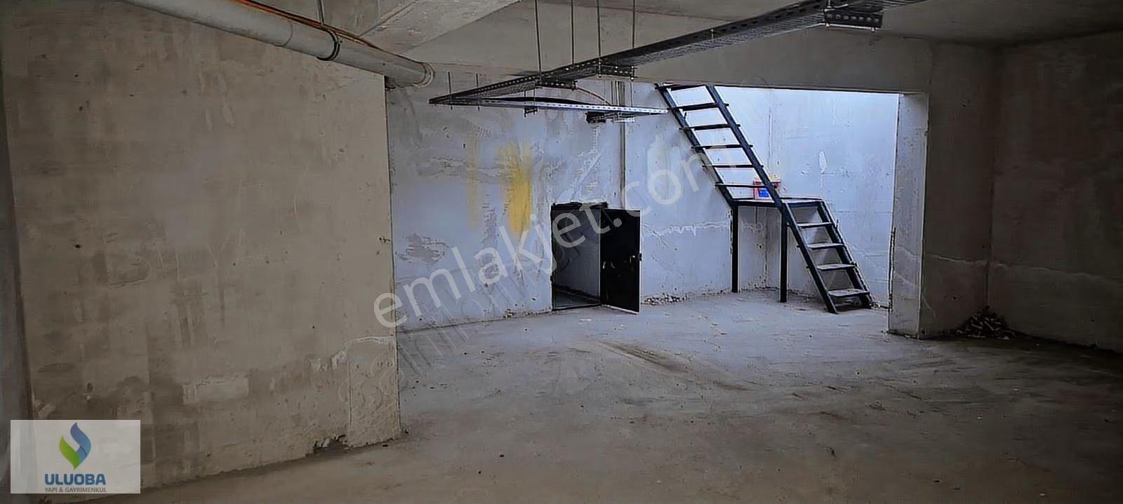 Uluoba'dan İmam Efendi Bulvarı'nda 300m² Bodrumlu Satılık Dükkan - Görsel 9