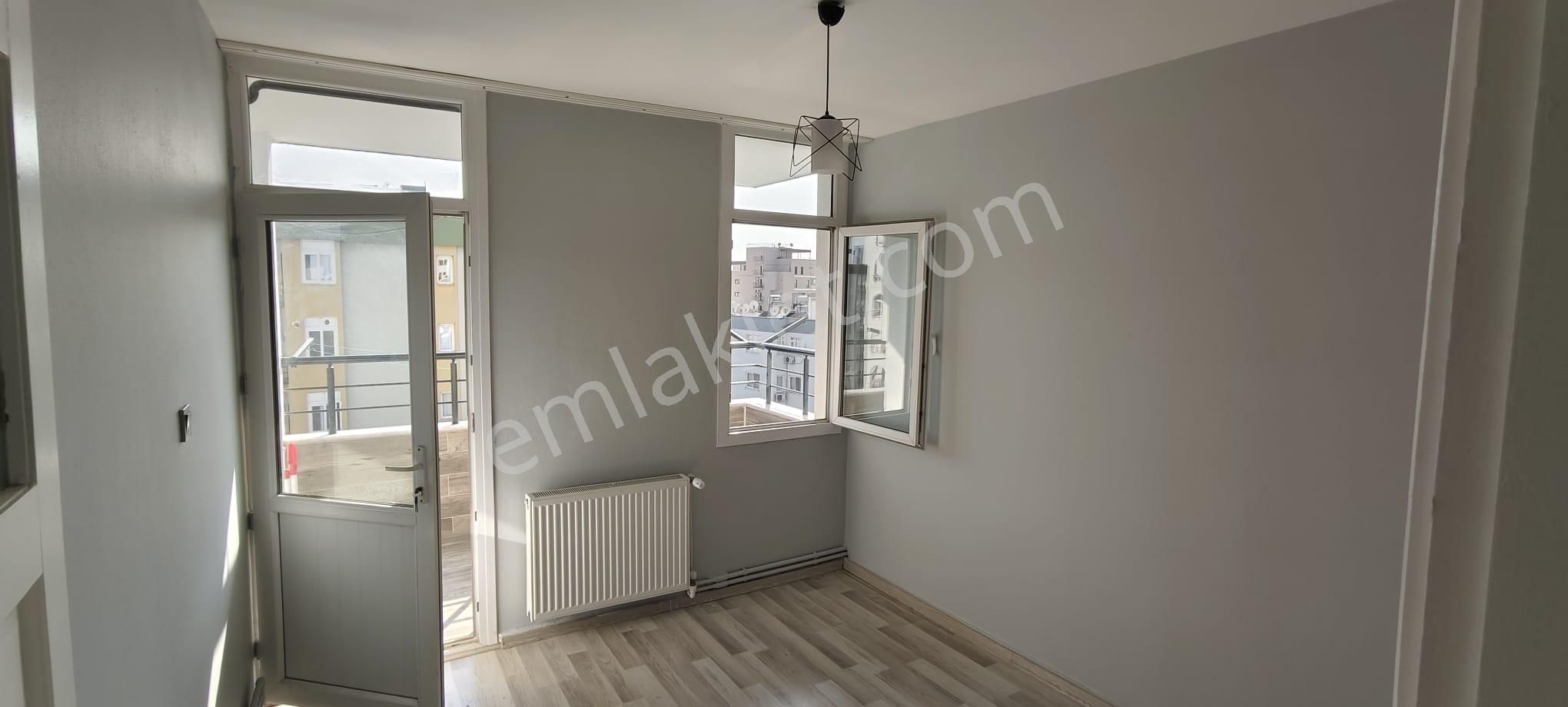 Adana Çukurovada Mahfesığmazda Kenan Evren Ve Özala Yakın Doğalgazlı İçi Yenilenmiş 3+1 Kiralık - Görsel 14