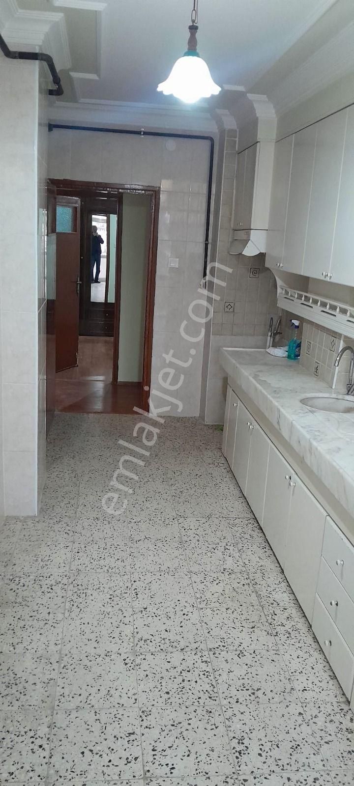 Adana Mahfesığmazda Çukurova Elektriğe Yakın Doğalgazlı Kombili 3+1 Kiralık Fırsat Daire - Görsel 9