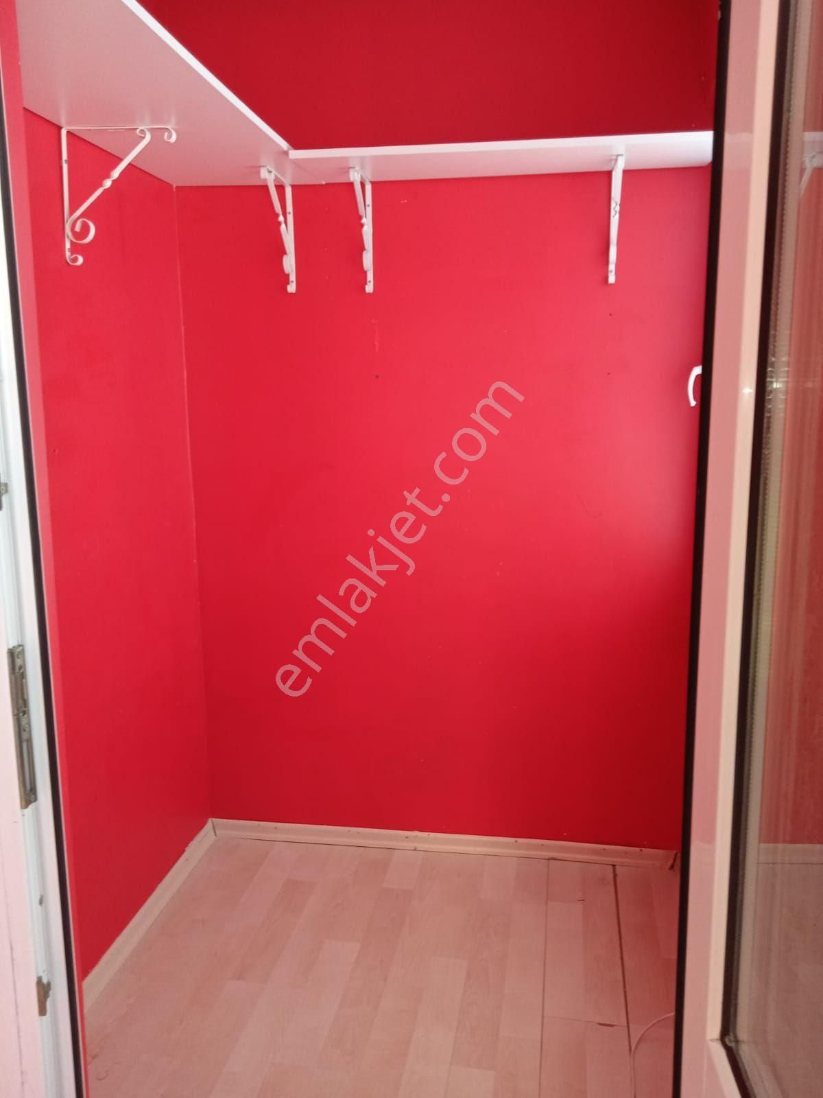 Adana Çukurovada Güzelyalı Göl Manzaralı Doğalgazlı Kombili 3+1 Kiralık Fırsat Daire - Görsel 5