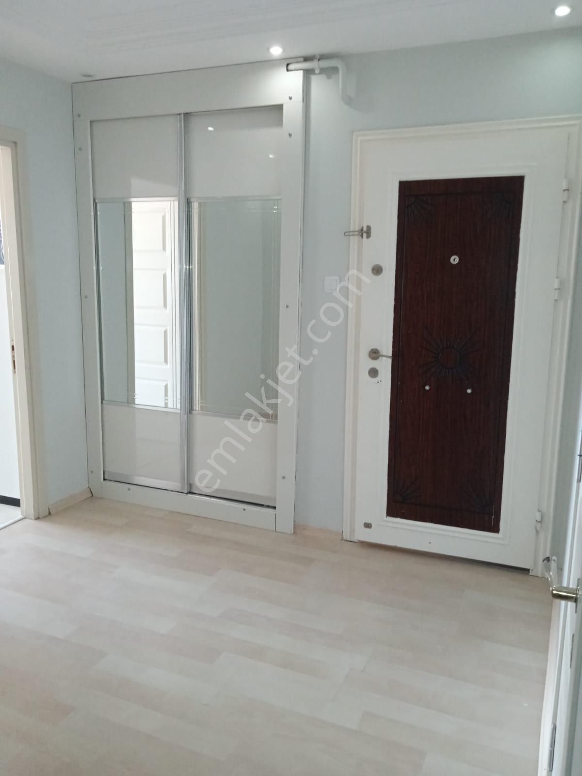 Adana Çukurovada Güzelyalı Göl Manzaralı Doğalgazlı Kombili 3+1 Kiralık Fırsat Daire - Görsel 22
