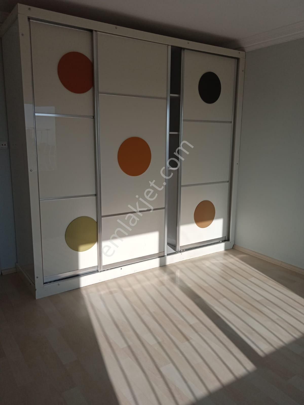 Adana Çukurovada Güzelyalı Göl Manzaralı Doğalgazlı Kombili 3+1 Kiralık Fırsat Daire - Görsel 10