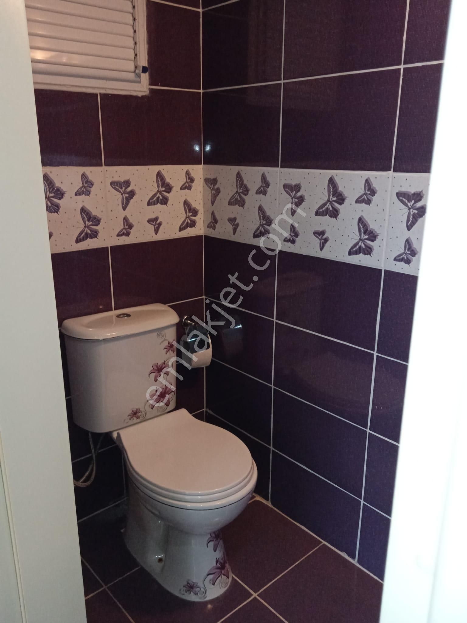 Adana Çukurovada Güzelyalı Göl Manzaralı Doğalgazlı Kombili 3+1 Kiralık Fırsat Daire - Görsel 16