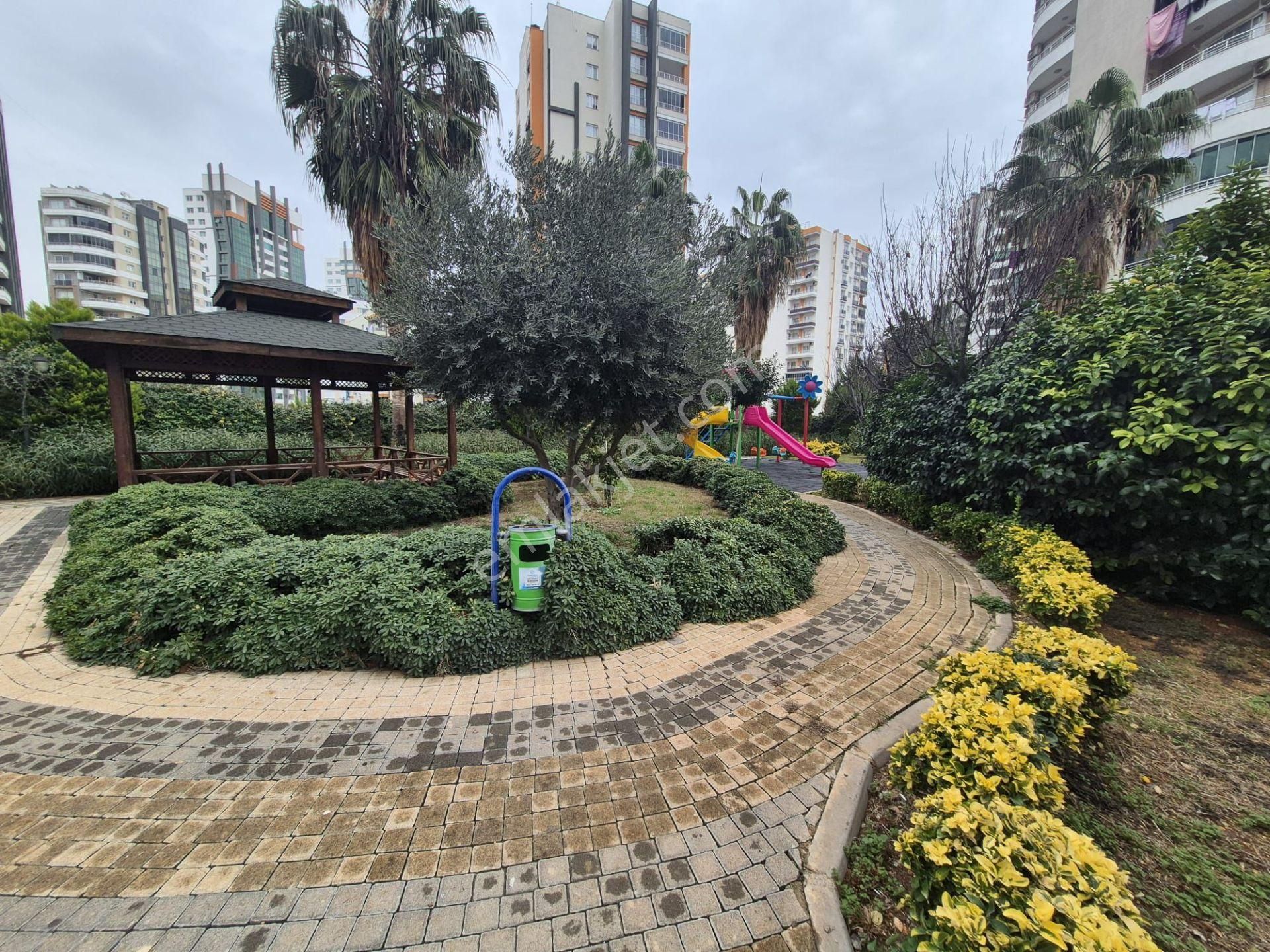 Üstünkent'ten Marka Proje'de 5+1 Ultra Lüks Satılık Daire - Görsel 31