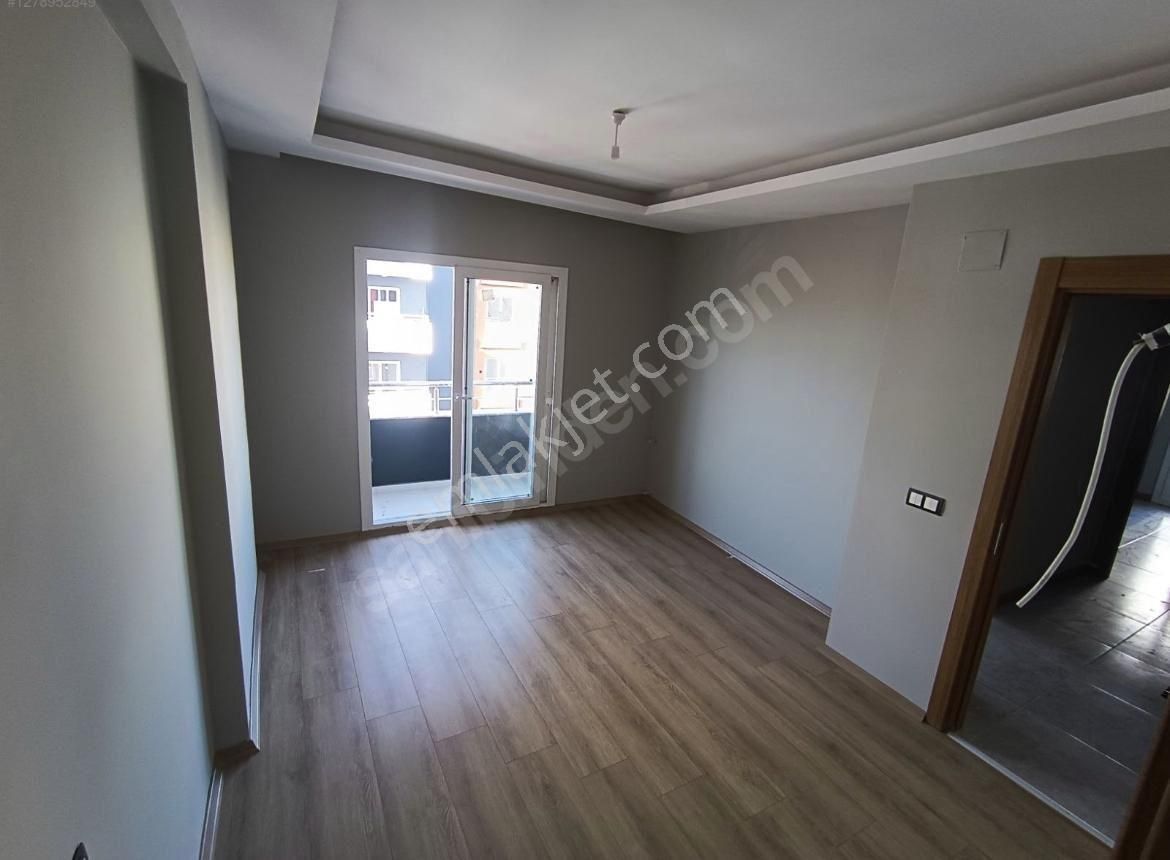 Adana Yüreğirde E5 Üzerinde Yeşil Vadide Polis Okuluna Yakın Kapalı Mutfak 2+1 Fırsat Daire - Görsel 9