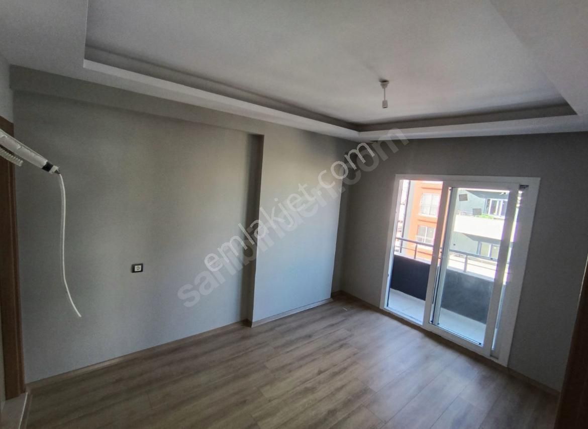 Adana Yüreğirde E5 Üzerinde Yeşil Vadide Polis Okuluna Yakın Kapalı Mutfak 2+1 Fırsat Daire - Görsel 4