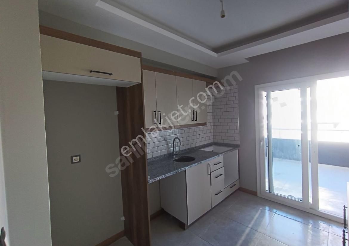 Adana Yüreğirde E5 Üzerinde Yeşil Vadide Polis Okuluna Yakın Kapalı Mutfak 2+1 Fırsat Daire - Görsel 6