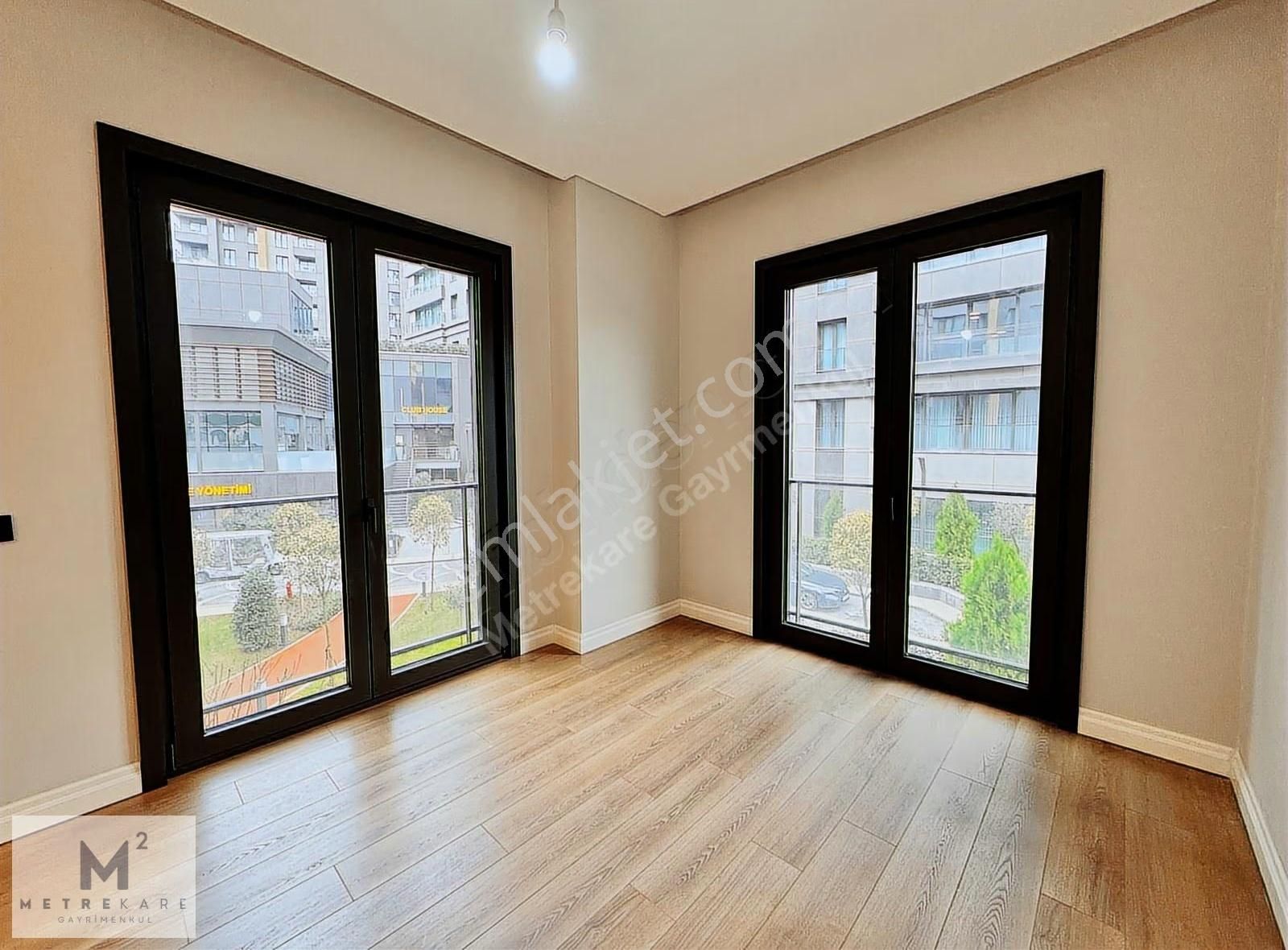 Avrupa Konutları Çamlıvadide Boş Satılık 4+1 Daire Hemen Taşın - Görsel 18