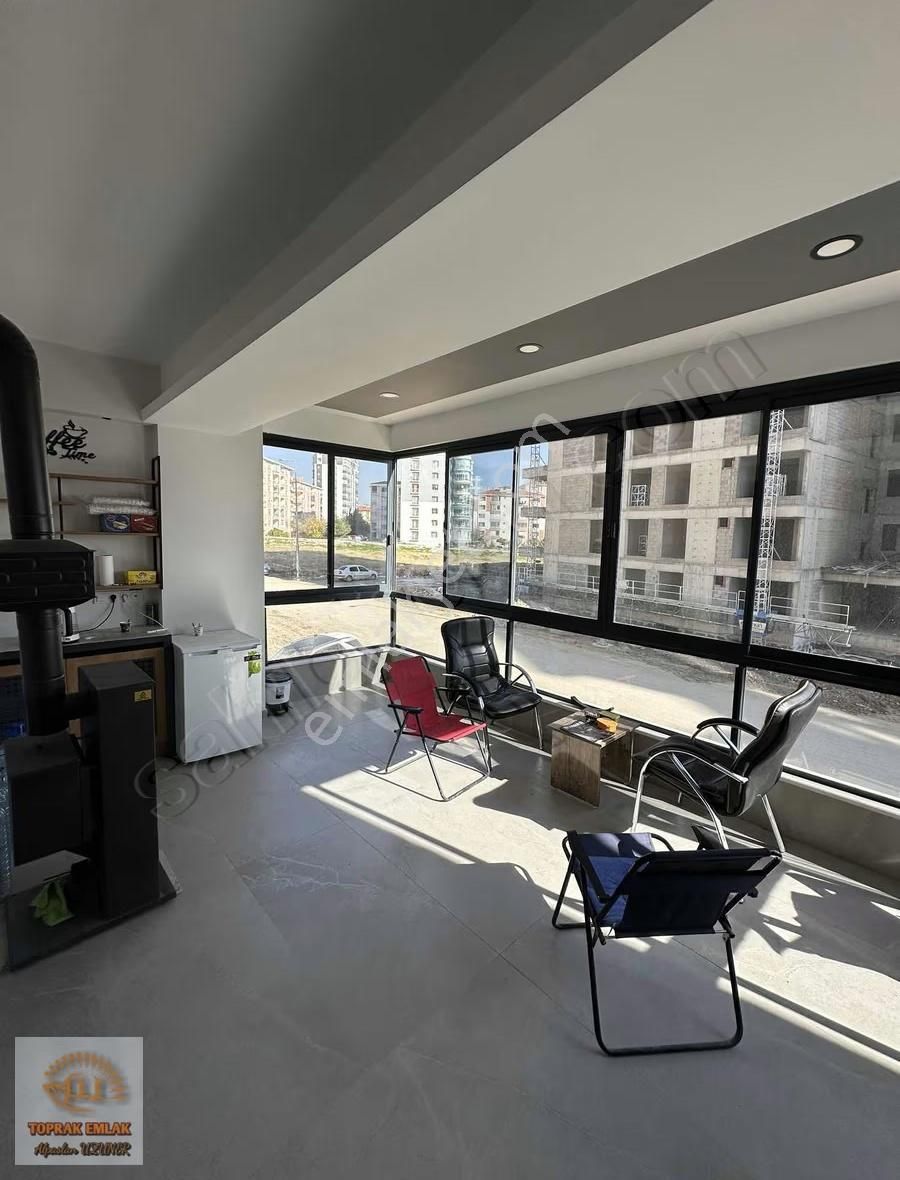 Şehitlik Mahallesinde Ultra Lüx 4+1 Satılık Daire - Görsel 8