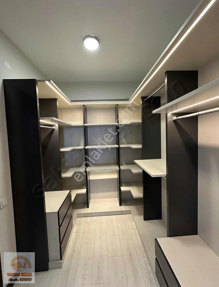 Şehitlik Mahallesinde Ultra Lüx 4+1 Satılık Daire