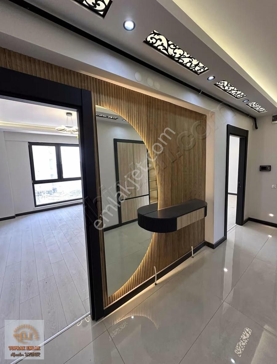 Şehitlik Mahallesinde Ultra Lüx 4+1 Satılık Daire - Görsel 6