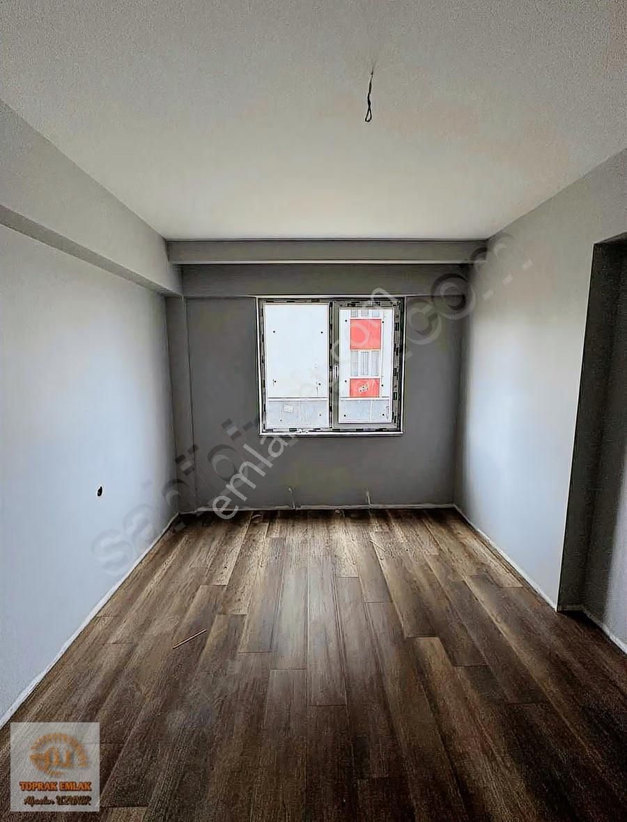 Şentepede Park Manzaralı Geniş Ve Ferah 3+1 Satılık Daire - Görsel 15