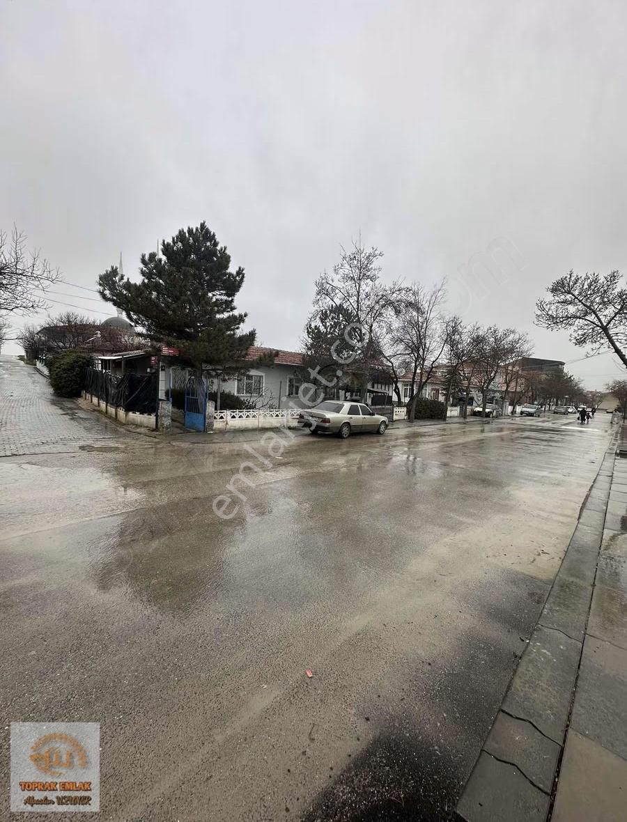 Şentepe Mahallesinde Satılık Köşe Başı Müstakil Ev - Görsel 4