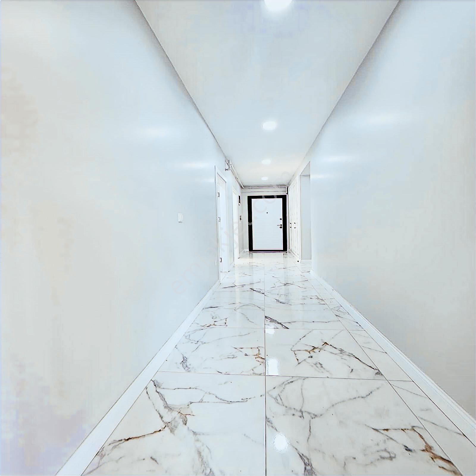 Çerkzköy Tepe Bölgesi Site İçi 3+1 Lüks Bahçe Kat Villa Tadında - Görsel 17