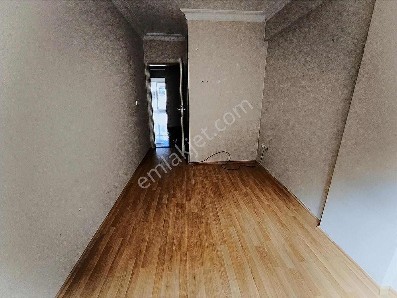 Parseller Cuma Pazarında 100 M2 2+1 İkinci Kat Ön Cephe Bos Dair - Görsel 25