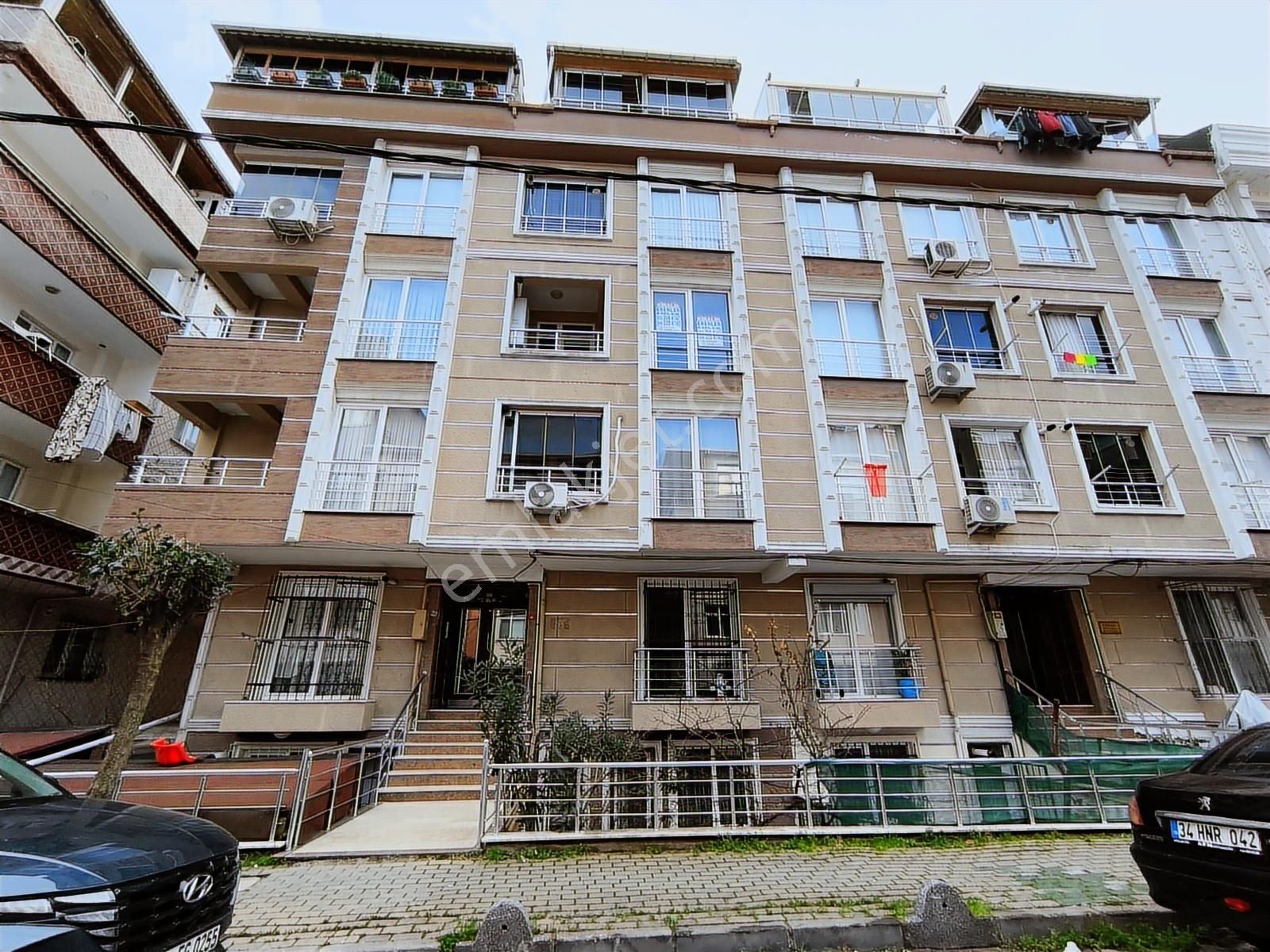 Parseller Cuma Pazarında 100 M2 2+1 İkinci Kat Ön Cephe Bos Dair - Görsel 11