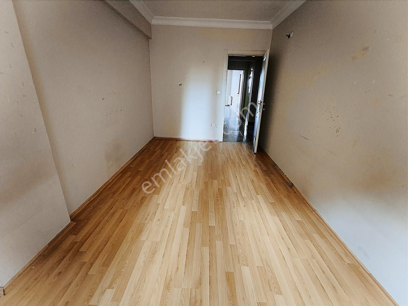 Parseller Cuma Pazarında 100 M2 2+1 İkinci Kat Ön Cephe Bos Dair - Görsel 17