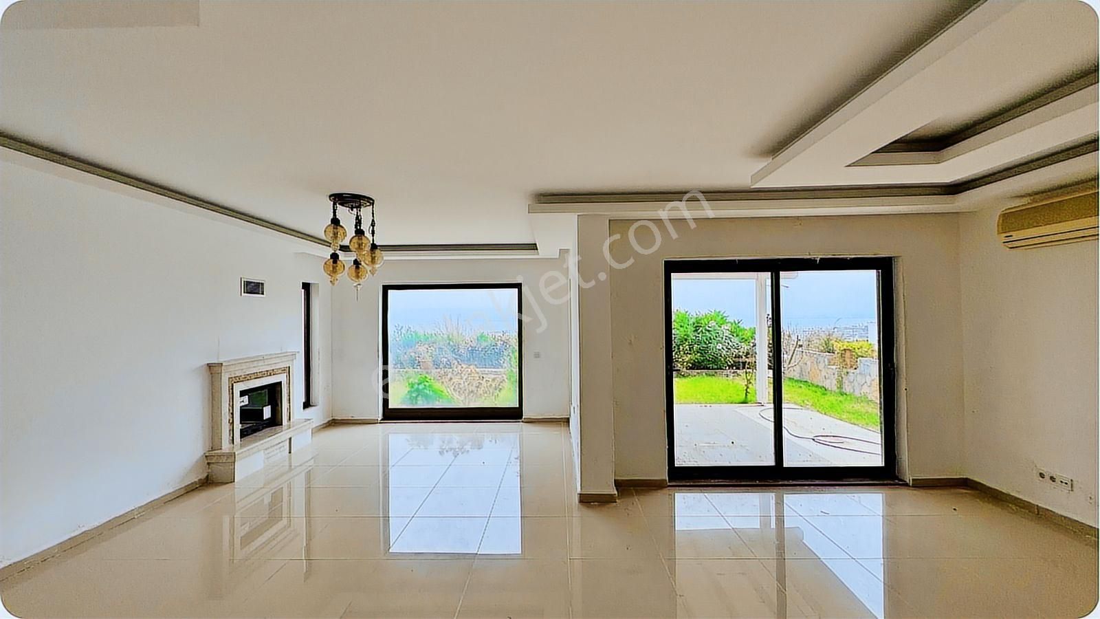 Bodrum Gündoğan Plajlı Sitede Deniz Manzaralı Müstakil Villa - Görsel 26