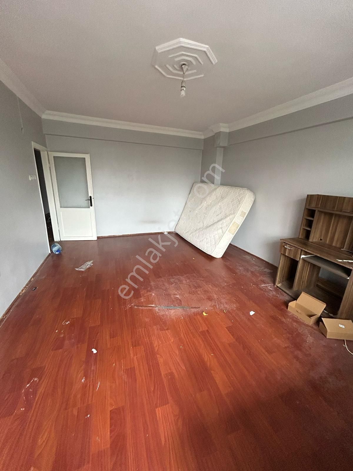 Telsizde Merkezi Konumda 110 M2 Satılık Daire - Görsel 5