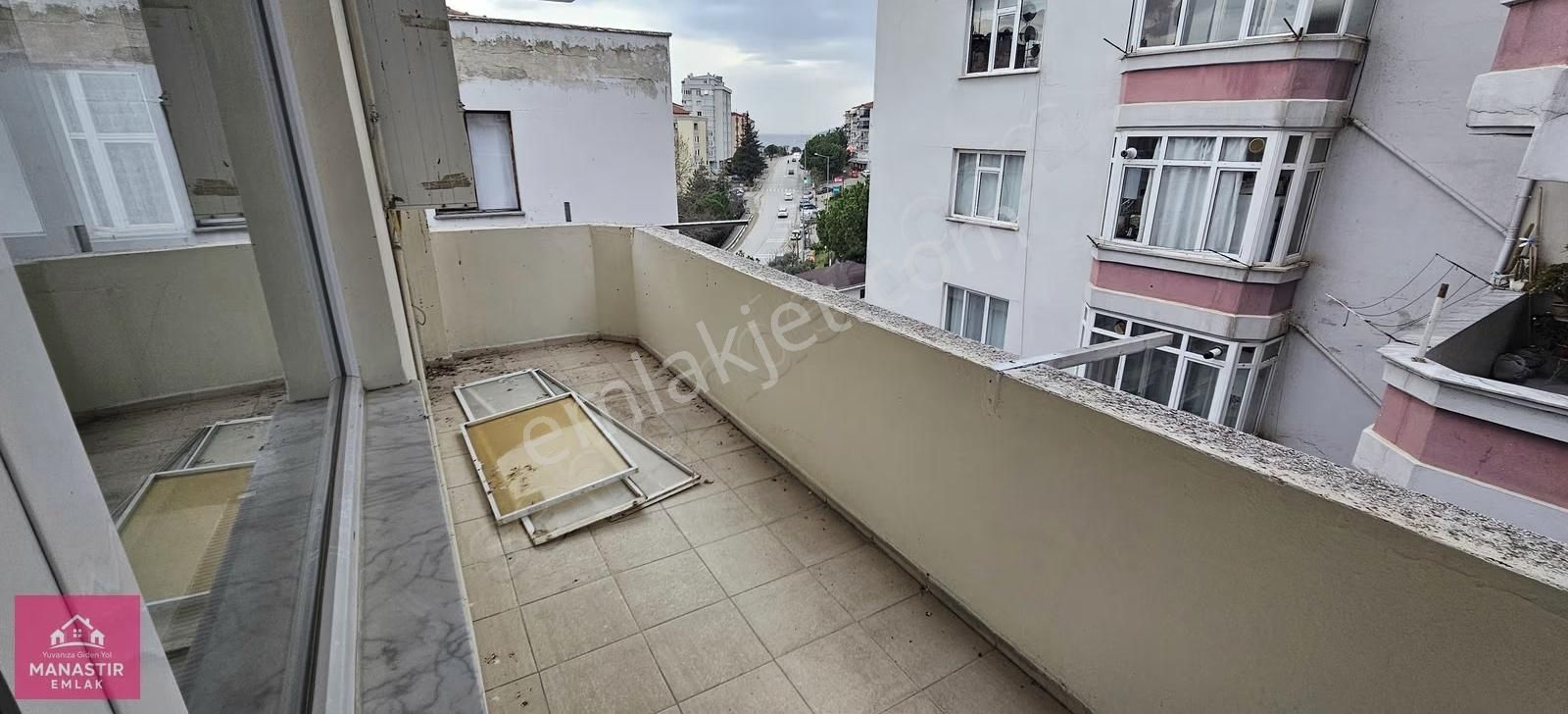 Manastır Emlak'tan Site İçinde Kiralık 3+1 Daire 16.000 Tl - Görsel 5
