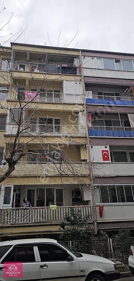 Manastır Emlak'tan Site İçinde Kiralık 3+1 Daire 15.000 Tl - Görsel 13