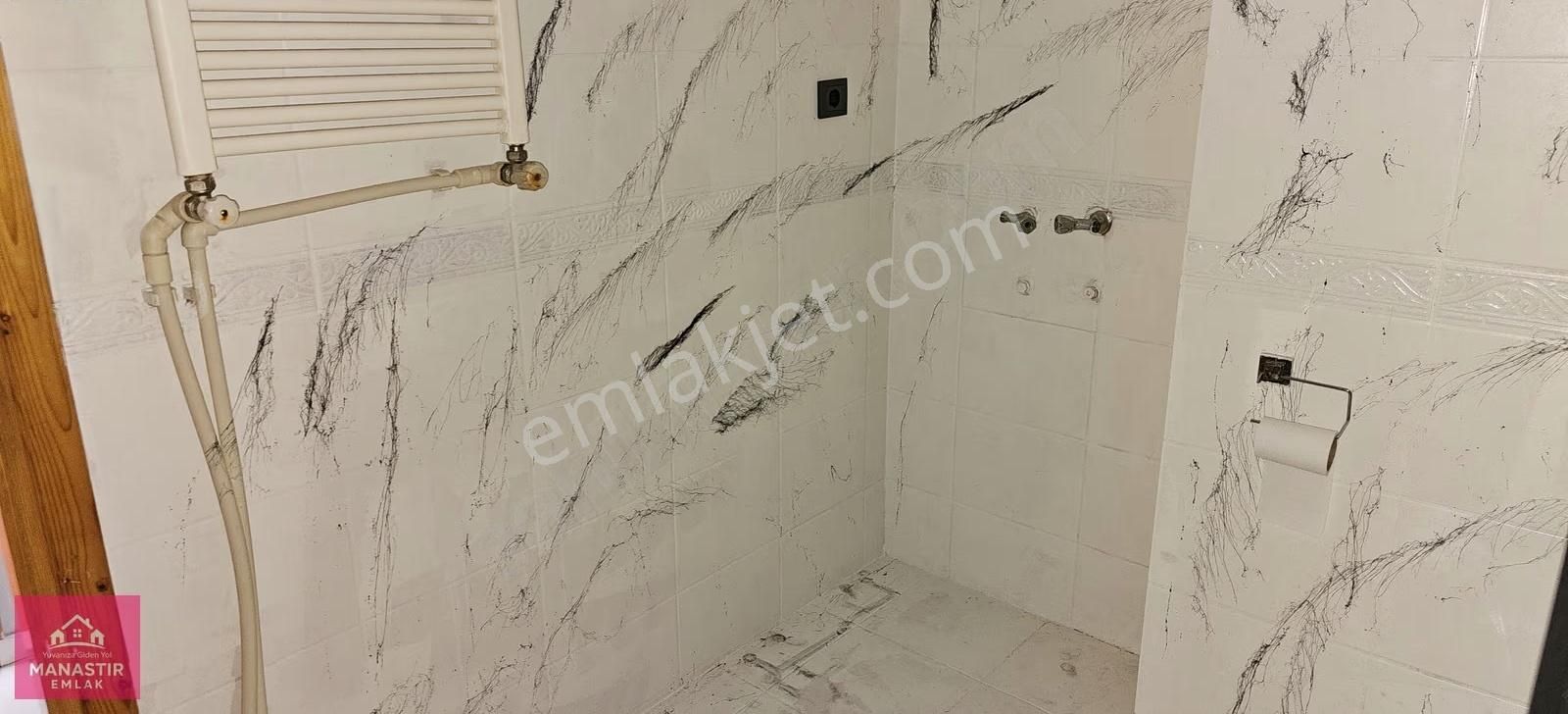 Manastır Emla'tan Cumhuriyet Mahallesinde 3+1 Kiralık Daire - Görsel 9