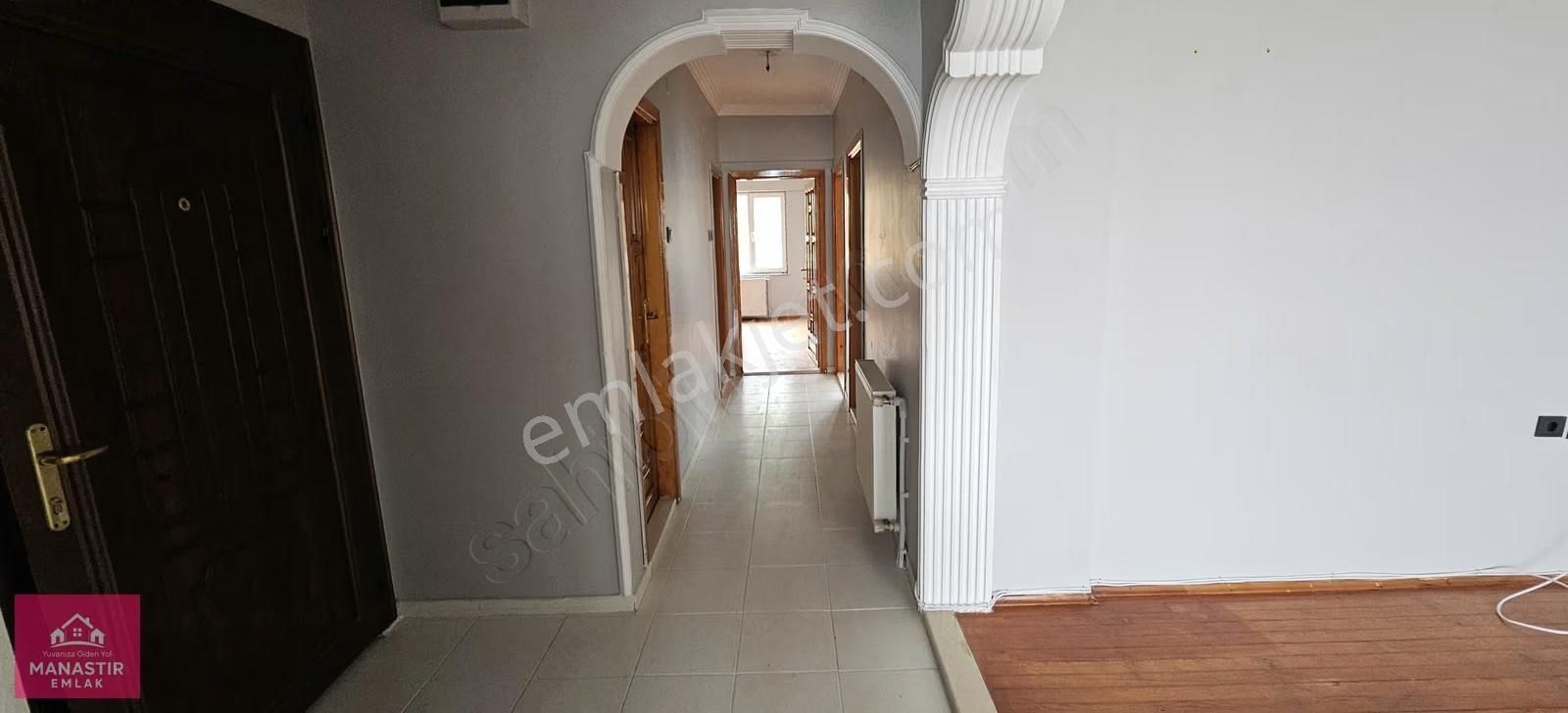 Manastır Emla'tan Cumhuriyet Mahallesinde 3+1 Kiralık Daire - Görsel 4