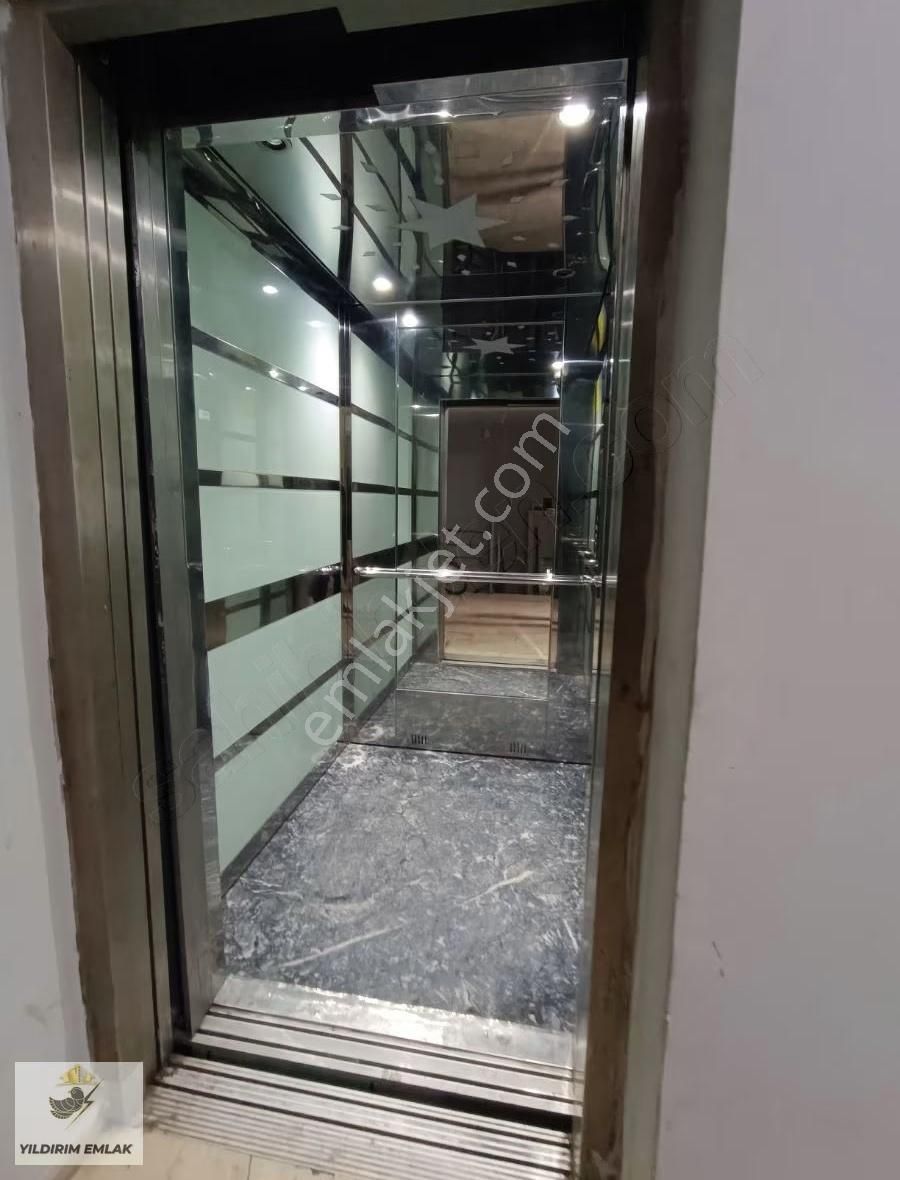 Yıldırım Emlak'tan M.akif Tokide 3+1 Manzaralı Yapılı Daire