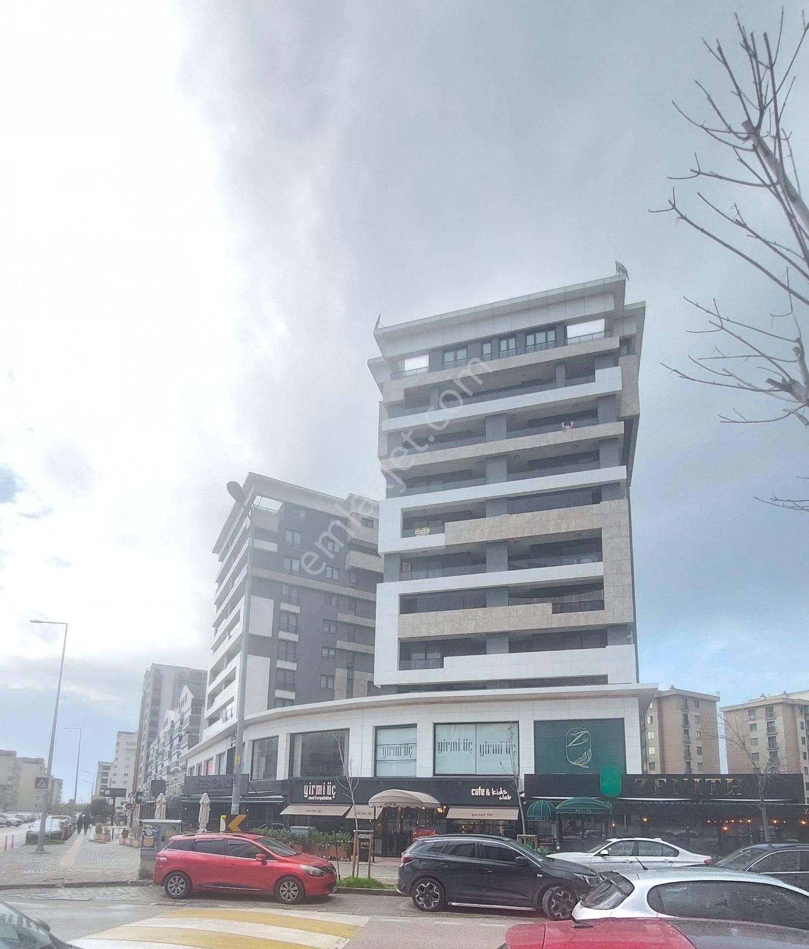 23 Nisan Mhsinde Satılık Lüks Daire.