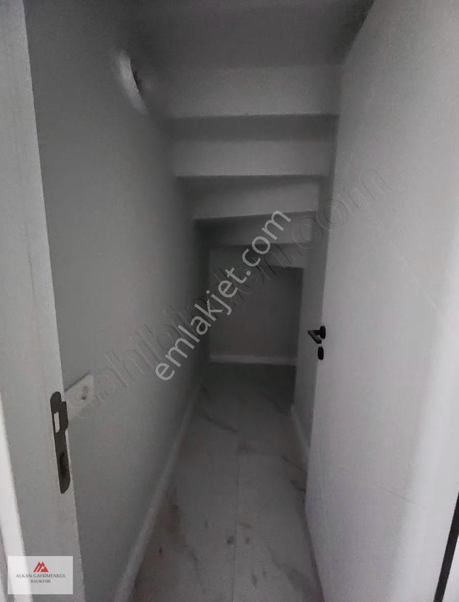 Maltepe Mahallesınde 4+1 Emsalsız Genıslık Sıfır Satılık Dubleks - Görsel 4