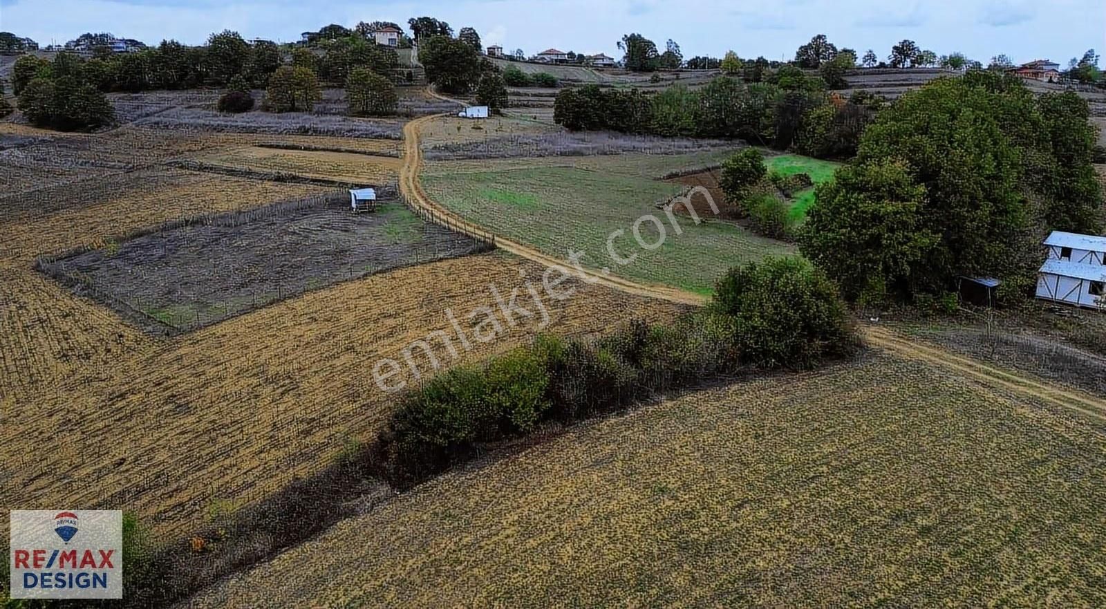 Yatırıma Uygun Tarla Tiny House Uygun Işıklar Mah. Remax Desıgn