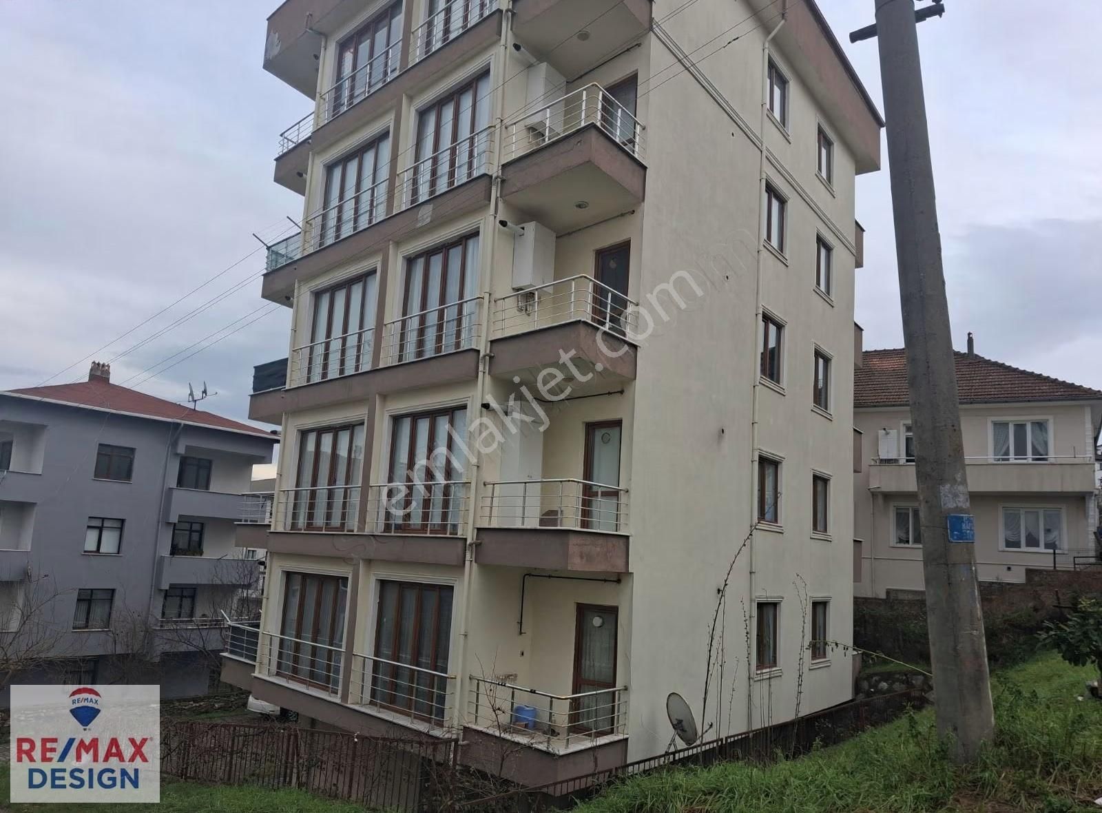Remax Desıgn Düzce Akcakoca Merkez Full Deniz Manzaralı Dublex