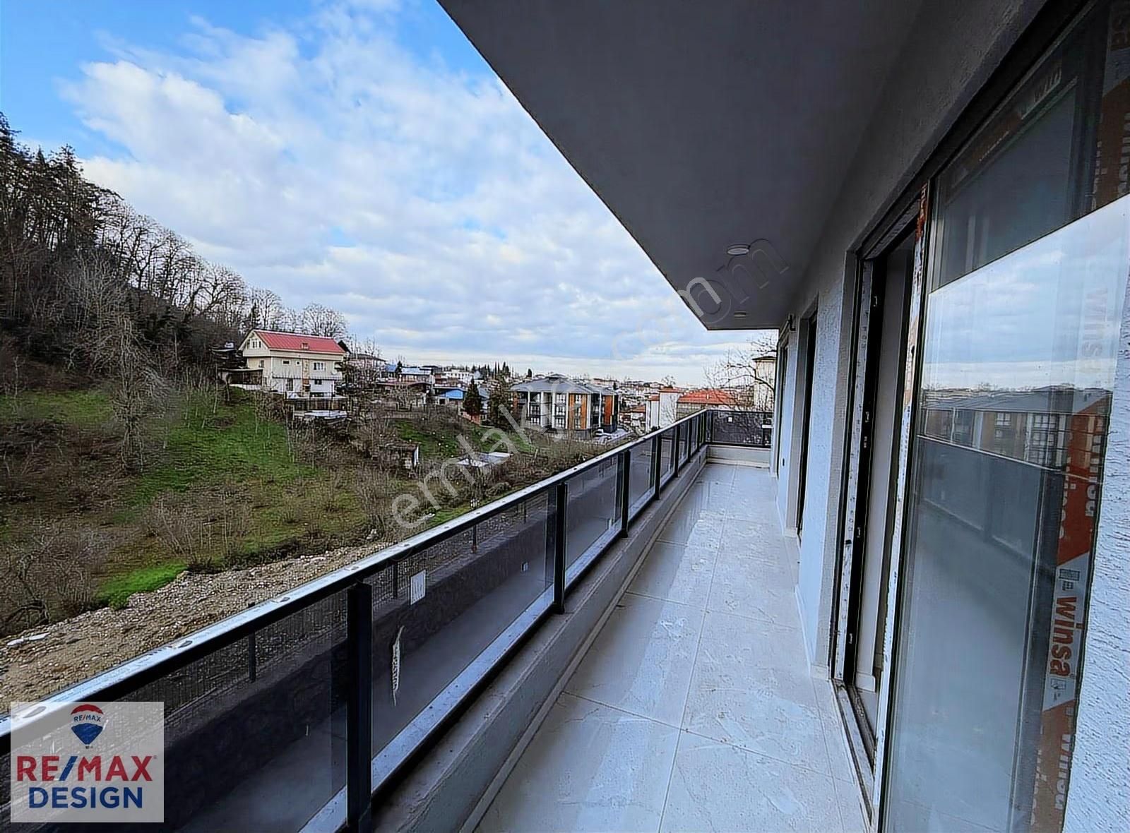 Arifiye Neviye Mahallesinde Sıfır Satılık Daire Remax Design - Görsel 8