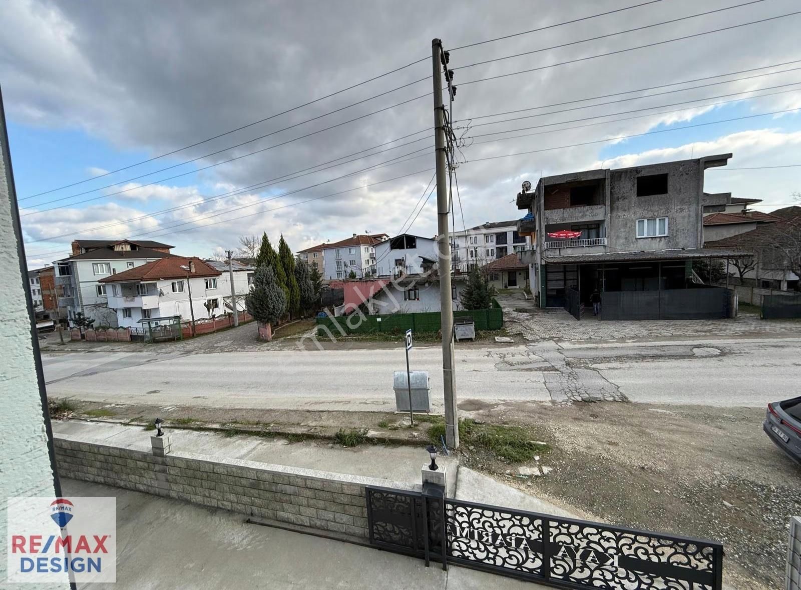 Arifiye Neviye Mahallesinde Sıfır Satılık Daire Remax Design - Görsel 14