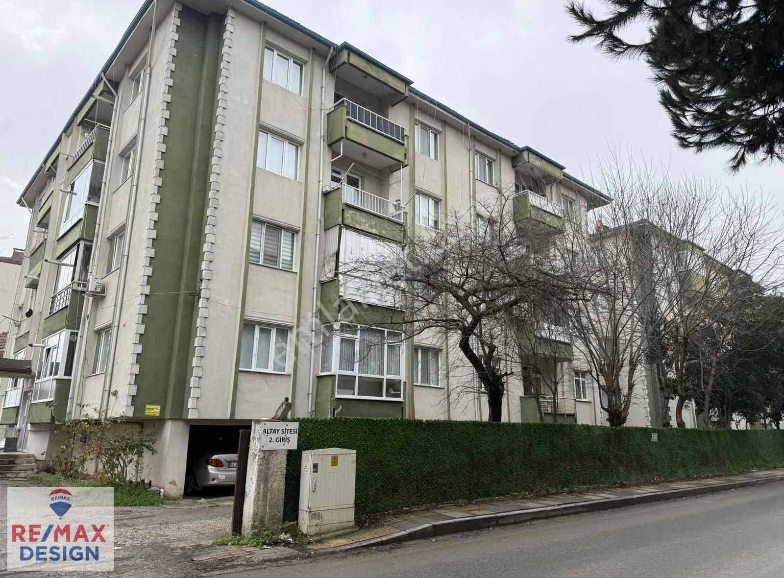 Sakarya Adapazarı Satılık 3+1 Altay Sitesinde Daire