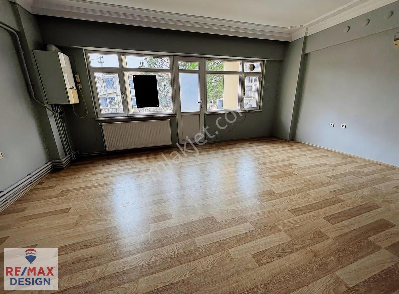 Erenler Dilmen 72 Evlerde Kiralık Daire Remax Design - Görsel 14