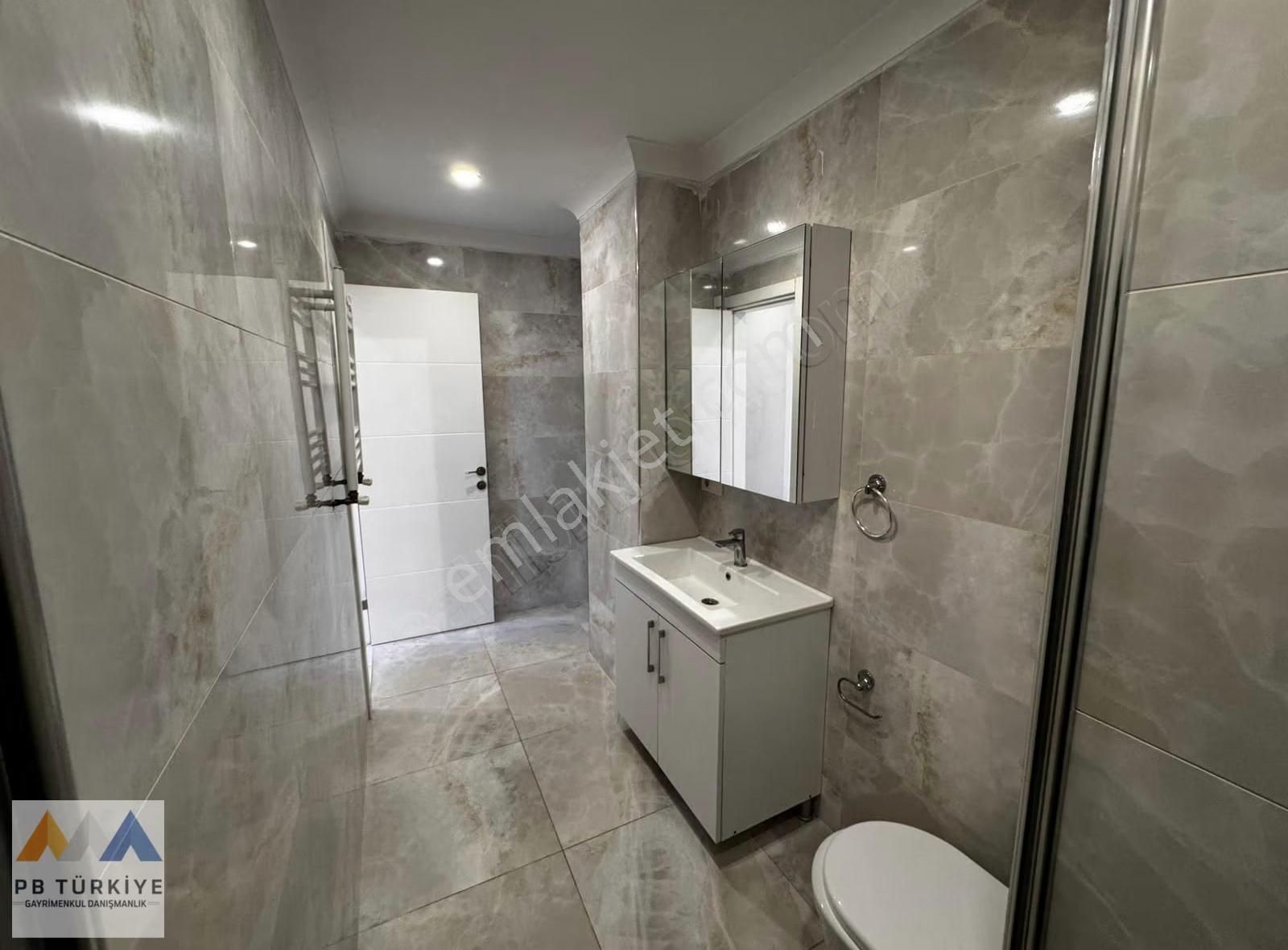 Suadiye'nin En Güzel Yerinde Feride Geçidine Komşu Yeni 2+1!!! - Görsel 6