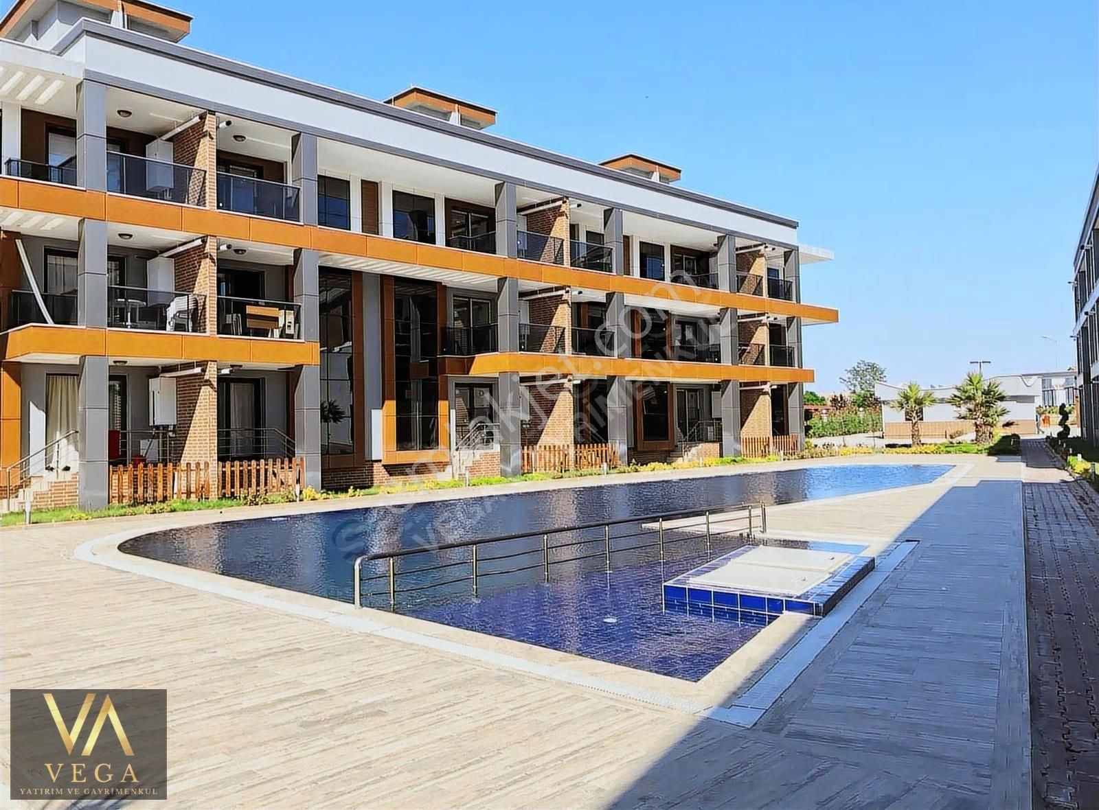 Muradiye Villalar Bölgesi 1+1 Site İçerisinde Satılık Daire - Görsel 16