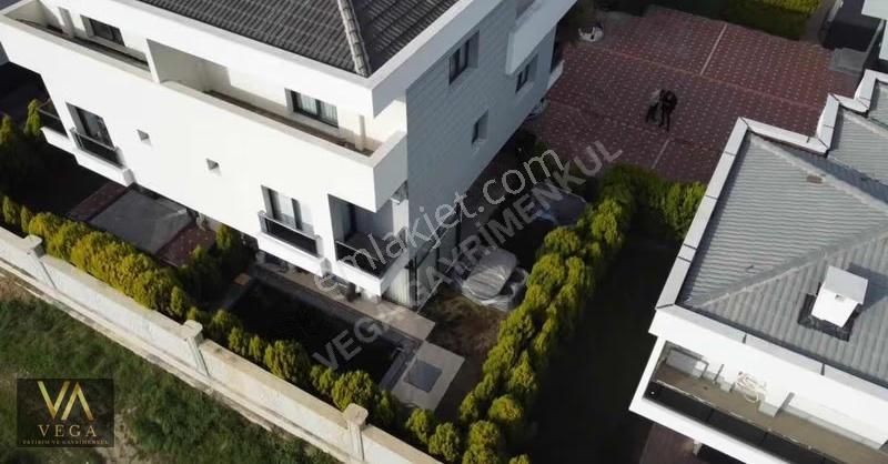 4+1 Havuzlu Villa - Görsel 4