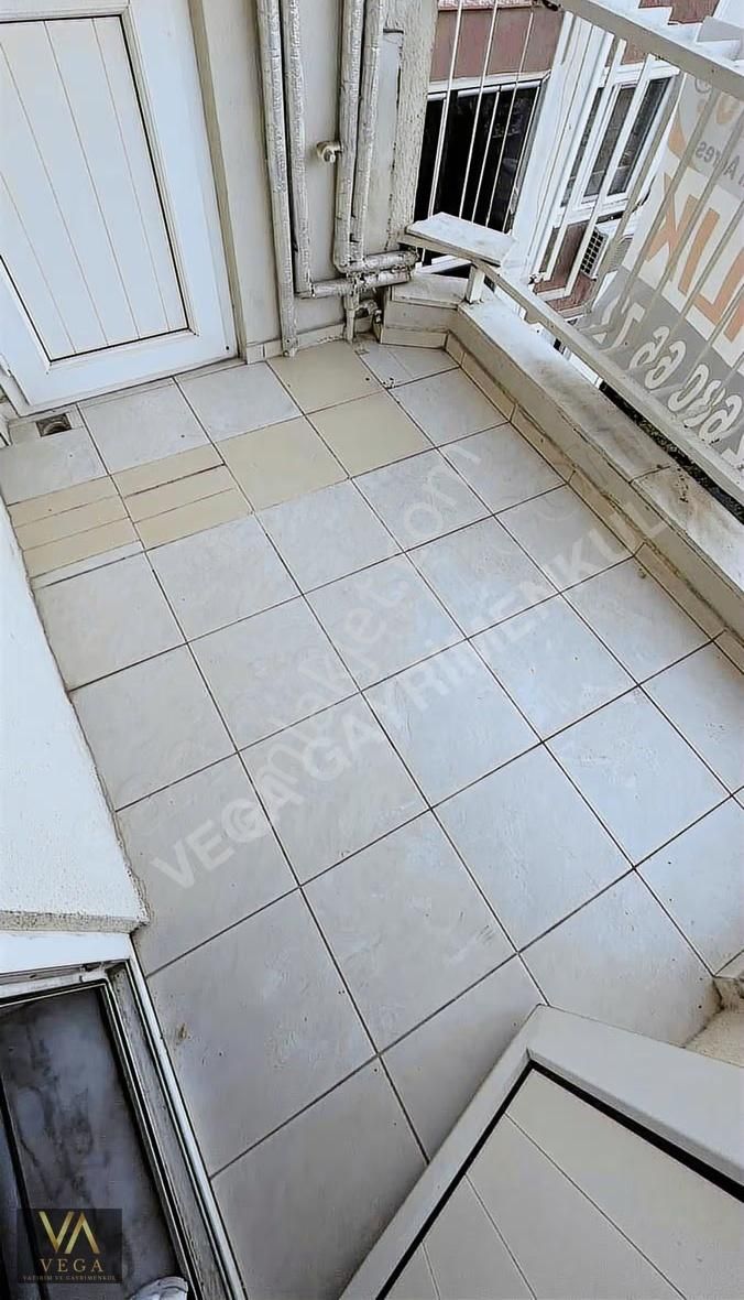 Vega'dan Güzelyurt Mahallesi Site İçi Satılık Arakat 2+1 Daire - Görsel 2