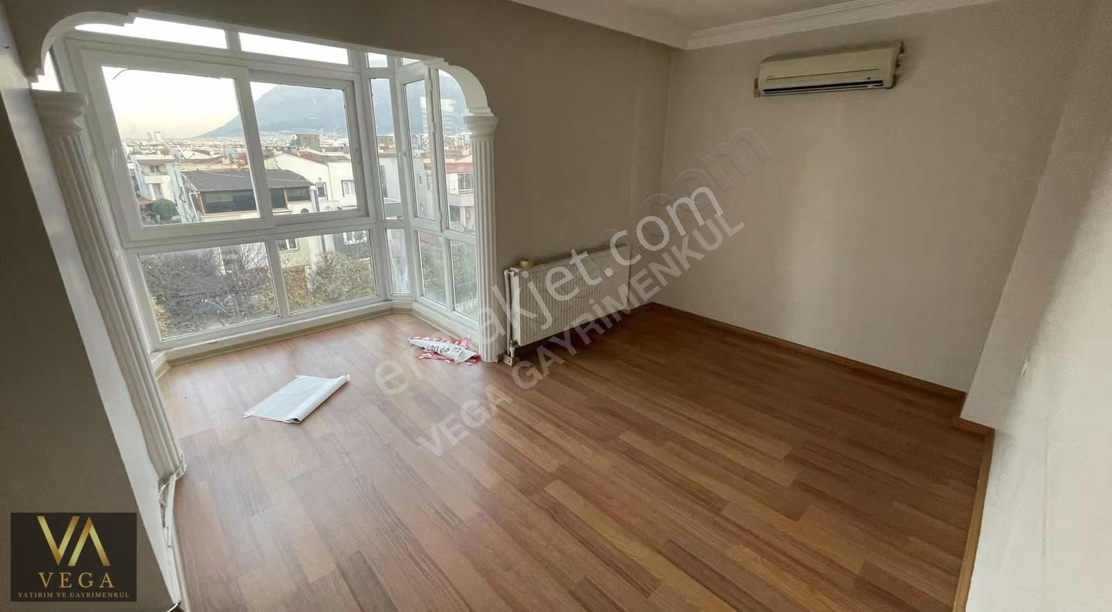 Vega'dan Güzelyurt Mahallesi Site İçi Satılık Arakat 2+1 Daire - Görsel 13