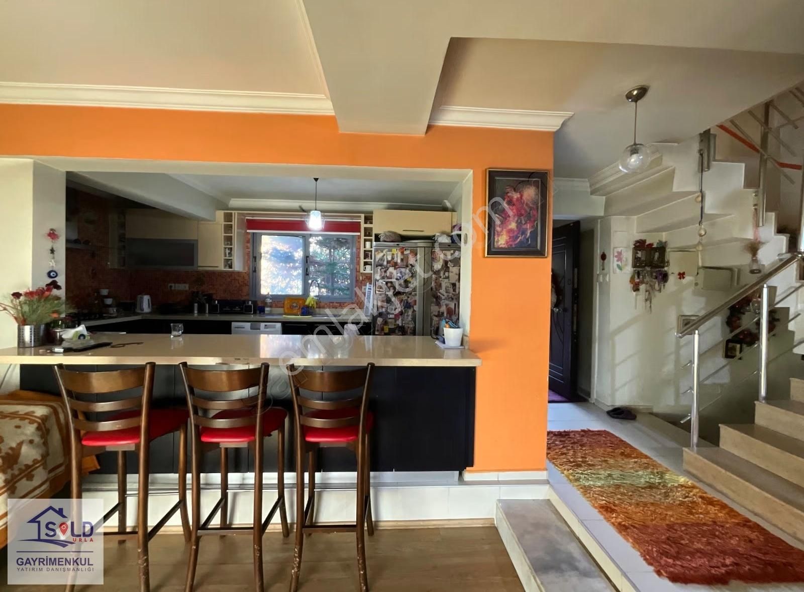 Güzelbahçe Kahramandere' De Satılık Tam Müstakil Fırsat Villa - Görsel 4