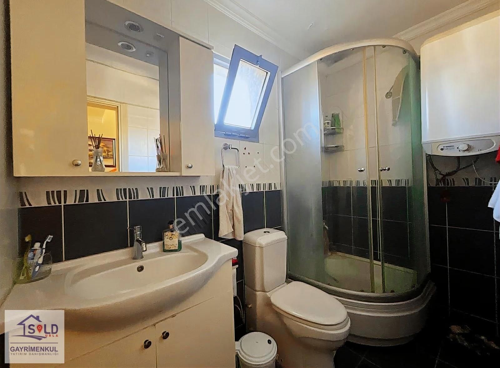 Güzelbahçe Kahramandere' De Satılık Tam Müstakil Fırsat Villa - Görsel 20