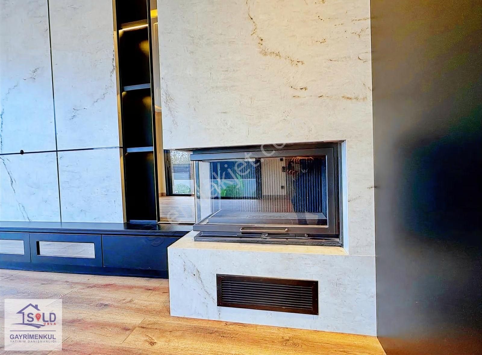 Urla Atatürk Mahallesinde Satılık Tam Müstakil Villa - Görsel 17