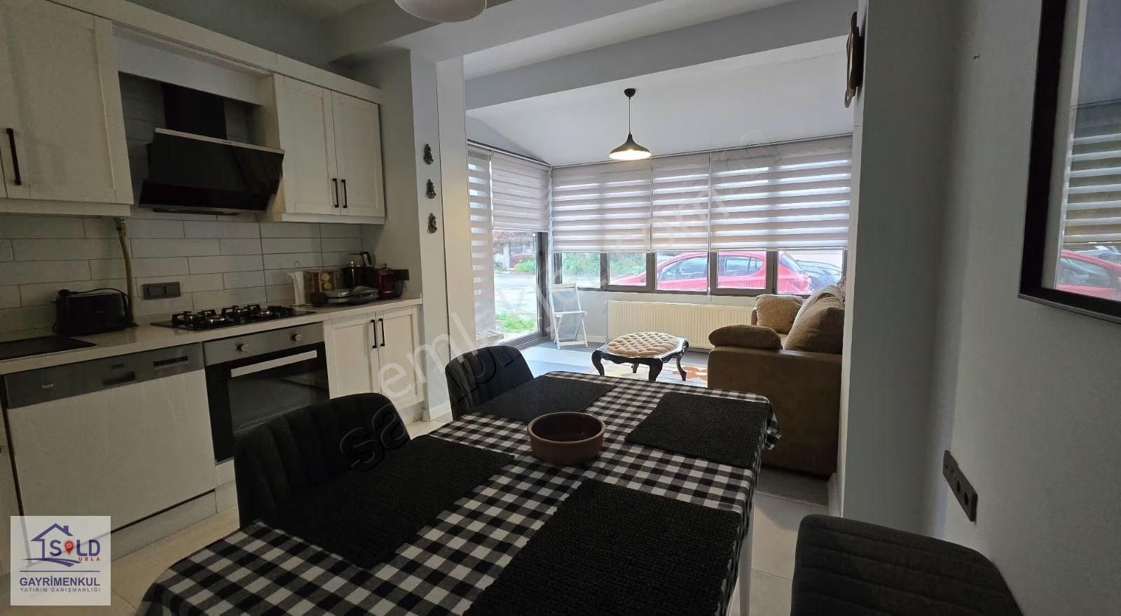 Urla Atatürk Mah Eşyalı Konut Ya Da İşyeri 1+1 Kiralık - Görsel 2